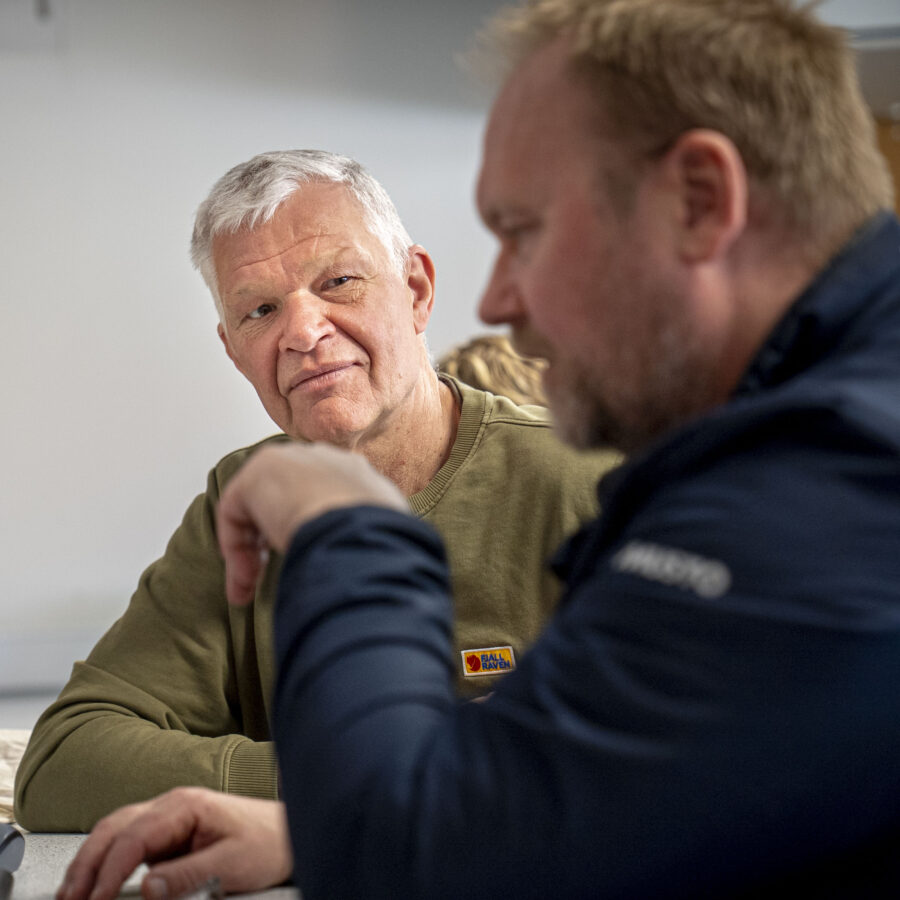 Chris-Klitte-thomasen-aspect-ratio-900-900